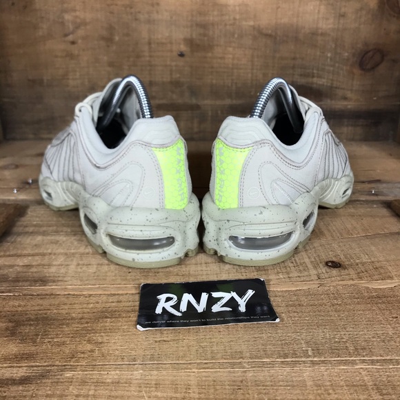 NEW Nike Air Max Tailwind IV Sandtrap - Picture 4 of 8